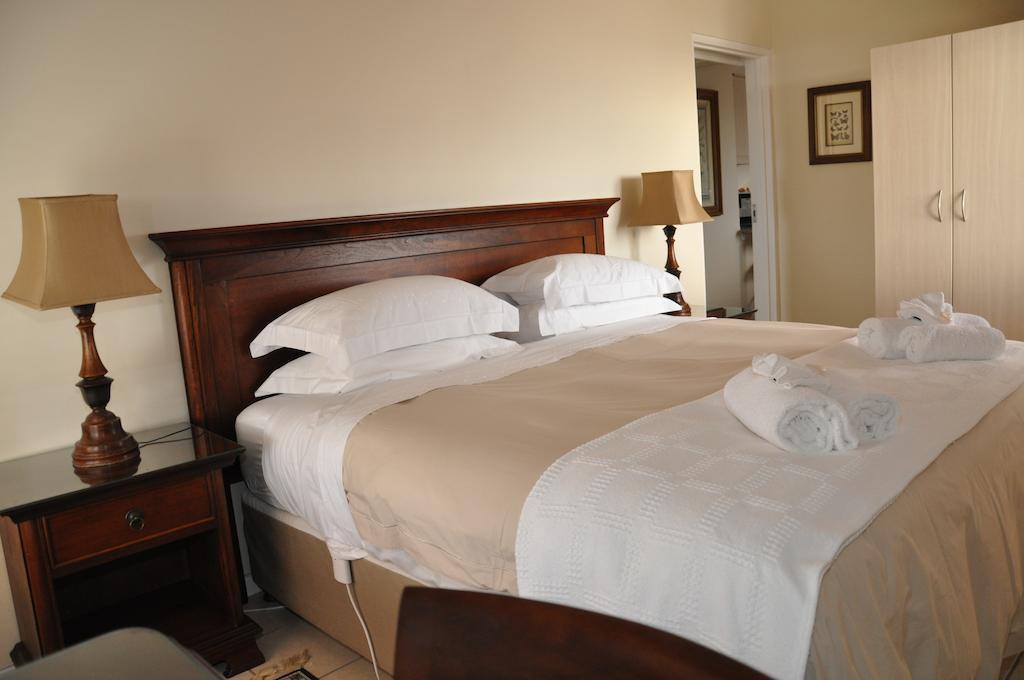 Whispering Whale Hotell Jacobs Bay Rom bilde